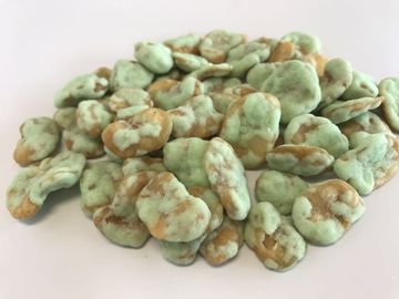 Wasabi revestido vitaminas salgadas Roasted do alimento das favas contidas para crianças
