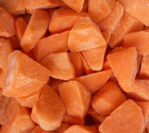 Nutrições completas fluxo de processo congelado cortado congelado contido do legume fresco das cenouras