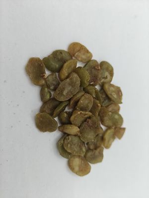 Chips de feijão amarelo com infusão de alho