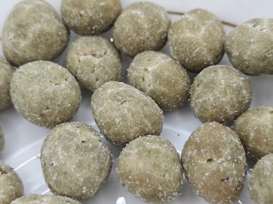 Amendoins Crocantes e Saborosos 's com Alto Teor de Proteína e Cobertura de Alga Marinha em Embalagem a Granel