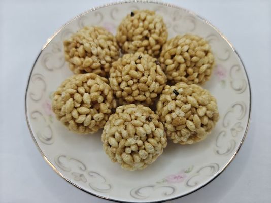 Embalagem a granel de bolinhos de arroz com nozes e alta proteína