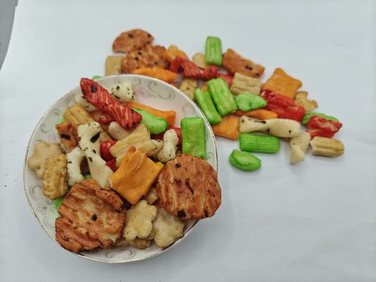 Crackers de Arroz Misturados com Sabores Personalizados Embalagem a Granel com Ingredientes de Óleo