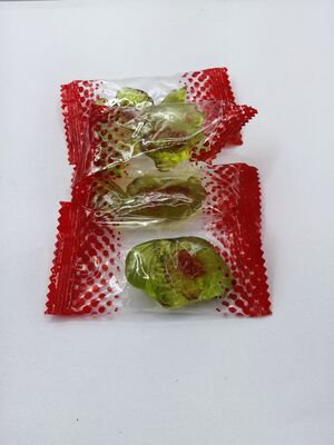 Sucos de frutas reais, com baixo teor de açúcar, lanches de feijão de soja, com formas variadas, lanches gomosos.