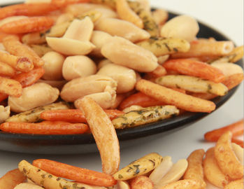 As vitaminas picantes secas/do Puffering arroz do biscoito da mistura contiveram o ponto baixo - criança da caloria amigável