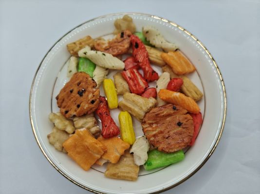Crackers de Arroz Misturados com Sabores Personalizados Embalagem a Granel com Ingredientes de Óleo
