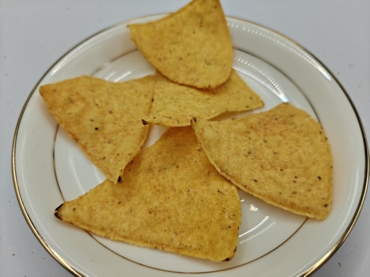 Salgadinhos de Milho com Sabor Tomate para Amantes de Lanches Salgados