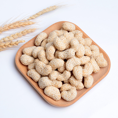 Alimentos de petiscos revestidos Roasted saudáveis da porca de caju do sésamo da farinha de trigo com gosto friável e crocante